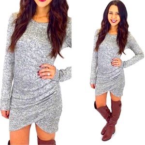 Grey long sleeve dress size small. Perfect condition. Bought from Junky Trunk